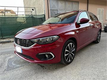 FIAT Tipo (2015-->) - 2016