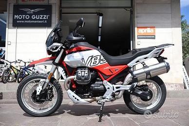 Moto Guzzi V85 TT Rosso
