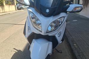 Suzuki Burgman 650