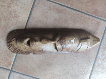 Maschera in legno