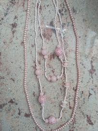 collana rosa a tre fili