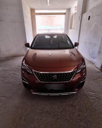 Peugeot  3008