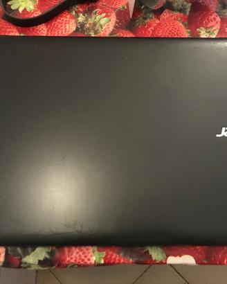 Portatile Acer 15" 8GB RAM 256GB SSD Windows 11