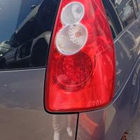 CHEVROLET MAZDA 5 2011 FANALE POSTERIORE DX SX