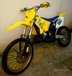 suzuki rm 125 2 tempi 2008