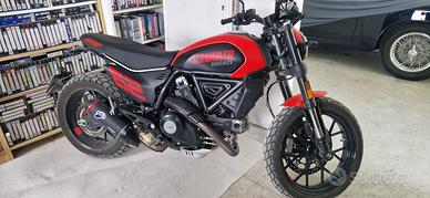 DUCATI SCRAMBLER allestimento Full Throttle