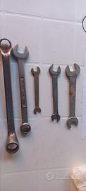 Set 5 chiavi vintage varie misura 13 14 10 18 19 1