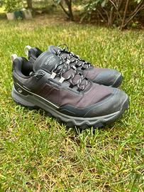 Scatpe Quechua da trekking