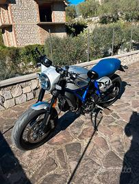 Ducati Scrambler cafè Racer 800