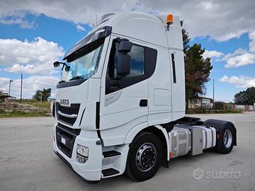 IVECO Stralis 510 HI-WAY trattore EURO6