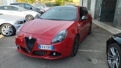 Alfa Romeo Giulietta 1750 Turbo TCT Quadrifoglio V