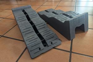 Coppia Cunei Livellatori Fiamma Level Up +Custodia