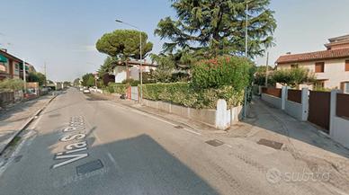 BILOCALE dotato di giardino privato - UDINE