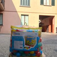 Palline di plastica