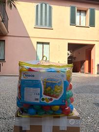 Palline di plastica