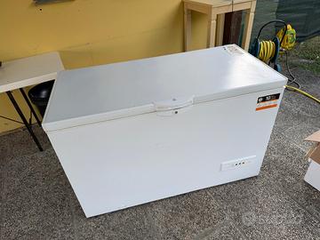 CONGELATORE A POZZETTO INDESIT - 450 Litri