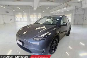 Tesla Model Y 75 kWh Dual Motor Long Range 4W...