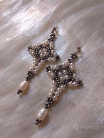 Orecchini Croce Gotica Perle di fiume Pendenti 