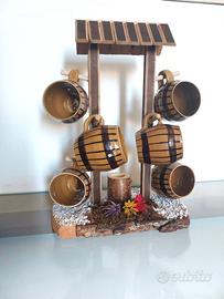 Soprammobile decorativo con 6 tazzine forma botte