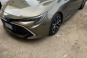 Toyota corolla hybrid