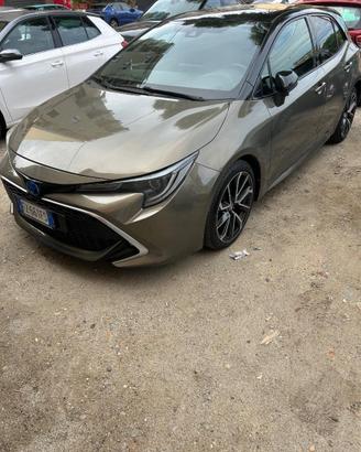 Toyota corolla hybrid