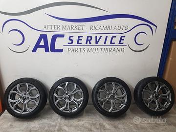 Cerchi in Lega con Gomme Ford Fiesta - 205/50 R17