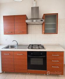 Cucina Intera con Forno