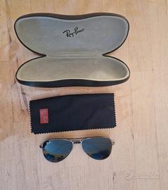 Occhiali Ray-Ban bambino neri con custodia 