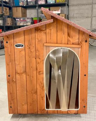 Cuccia da esterno per cane in legn