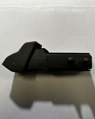 GOMMA INTESTATURA RASCHIAVETRO PORTA DESTRA FIAT X
