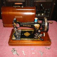Antica macchina per cucire Singer del 1895' 128k