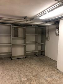 Deposito con accesso diretto Strada