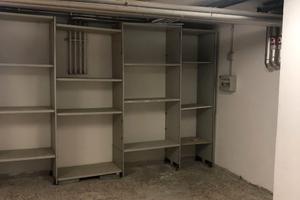 Deposito con accesso diretto Strada