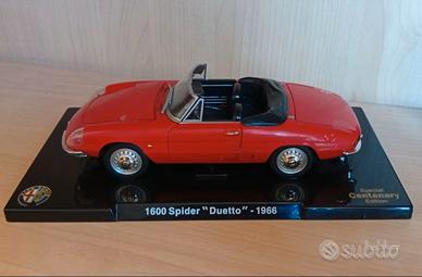 Modellino Auto Alfa Romeo 1600 Spider Duetto 1966