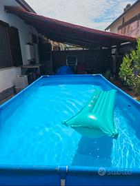 piscina 400x211