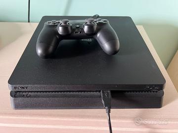 PS4 Slim 1TB + Controller + 4 Giochi