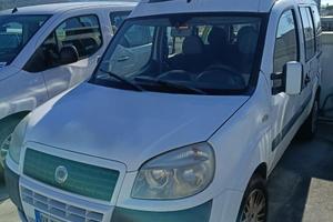 FIAT DOBLO' TRASPORTO DISABILI