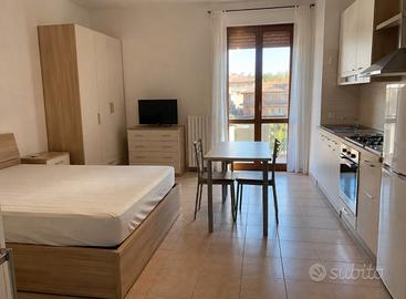 Loft con SPESE COMPRESE - PORTUENSE