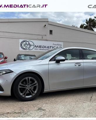 MERCEDES-BENZ A 180 d Automatic Executive