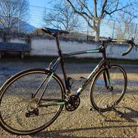 Bici da corsa bianchi via nirone 7