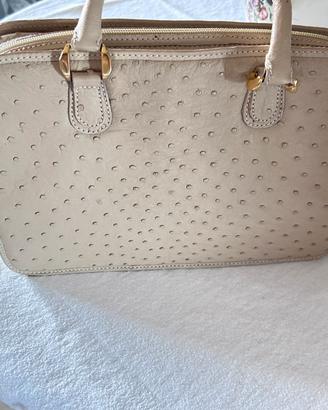 Borsa da donna firmata Guido Borrelli