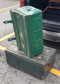 Casse in metallo smaltate vintage originali