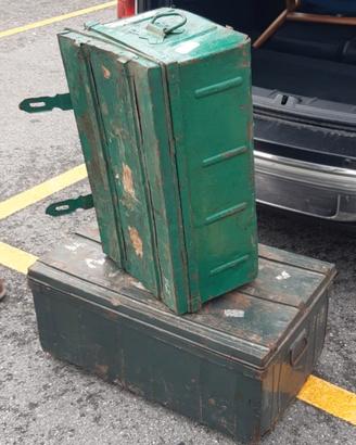 Casse in metallo smaltate vintage originali