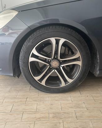 Cerchi in lega MERCEDES + pneumatici