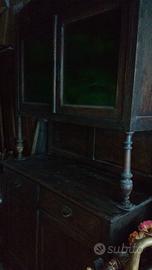 CREDENZA ANTICA IN LEGNO INTAGLIATO