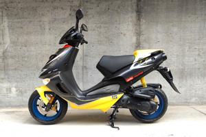Aprilia SR 50 Melandri 2000  carburatore!