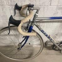 bici da corsa GIANT