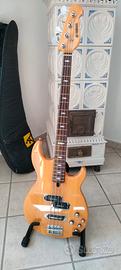 basso elettrico Yamaha  BB614