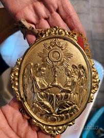 medaglione confraternita antico