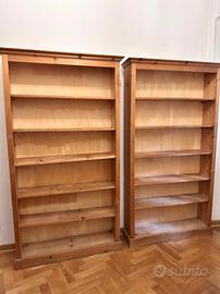2 Librerie in stile e tanti mobili eleganti